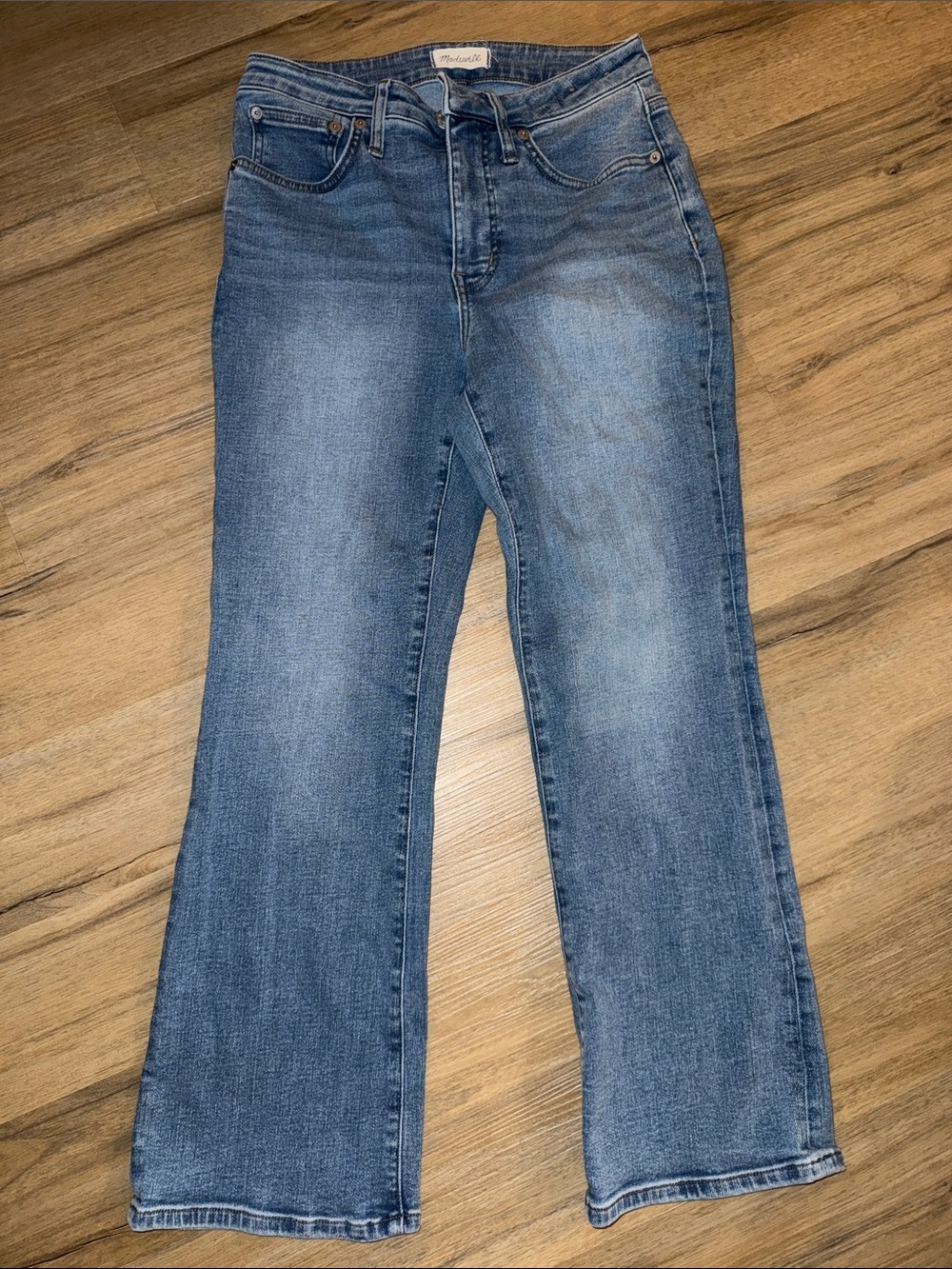 Madewell mid rise kick out Jean